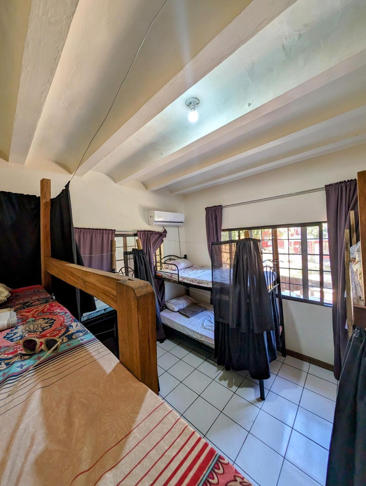 Screaming Gecko Hostel Busuanga Eksteriør billede